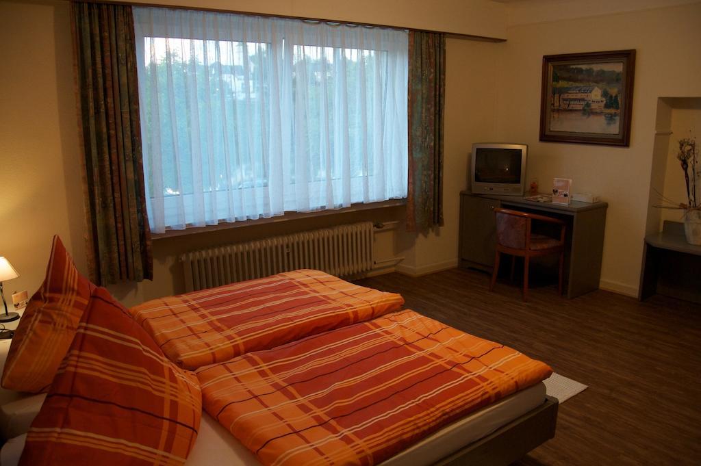 Auberge Du Chateau Stadtbredimus Room photo